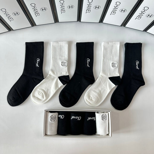 CHANEL CREW SOCKS 423812 (1 BOX)